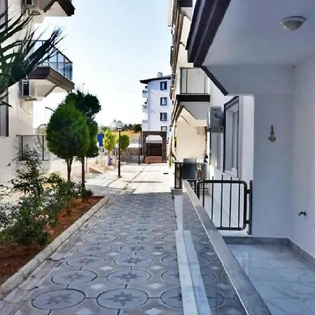 Luxury Blue Marin 4 Apartment - Altinkum-Didim 迪迪姆
